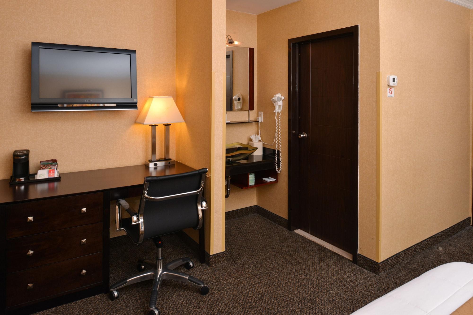 Baltimore Plaza Hotel Eksteriør bilde