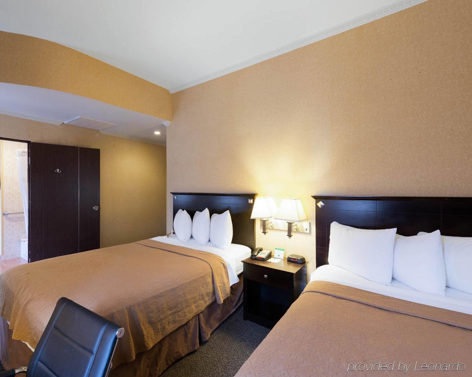 Baltimore Plaza Hotel Eksteriør bilde